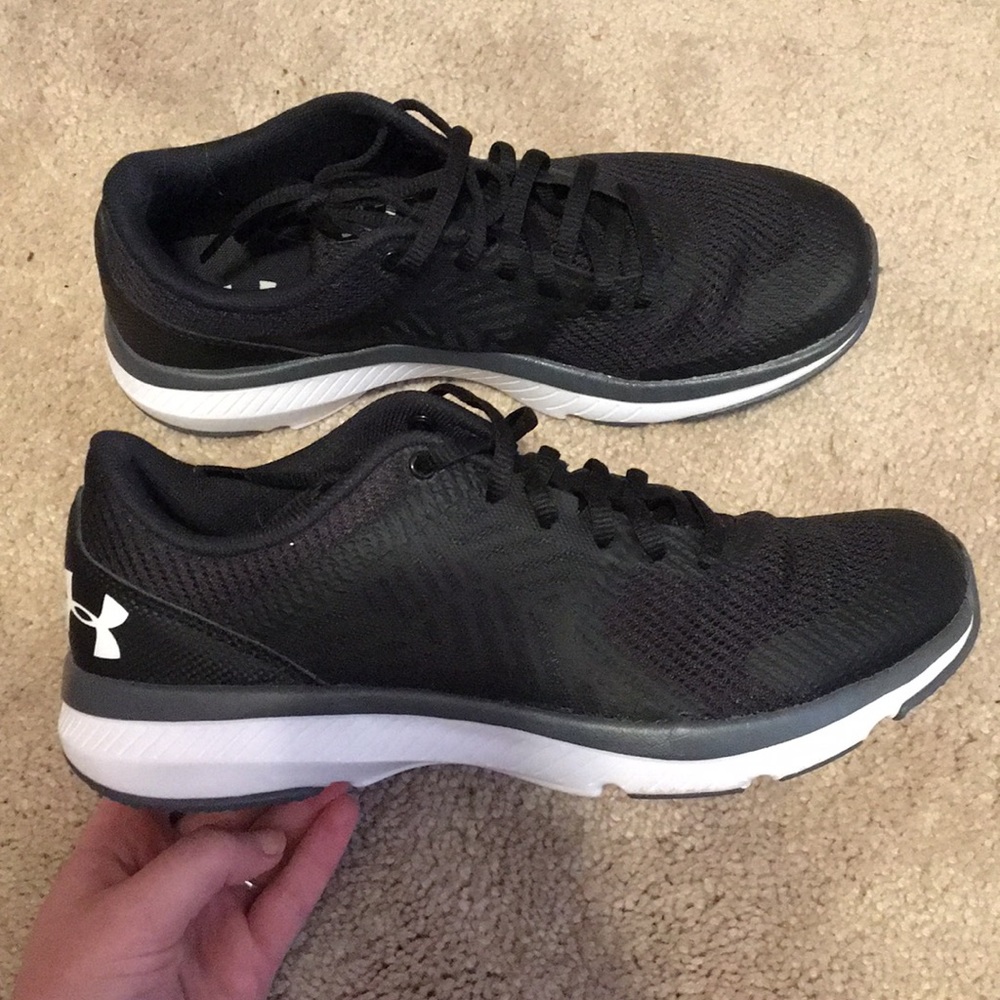 Running Shoes